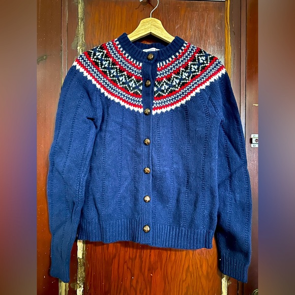 J.W.Anderson X Uniqlo Women’s Fair Isle Crew Neck Cardigan - Picture 2 of 4